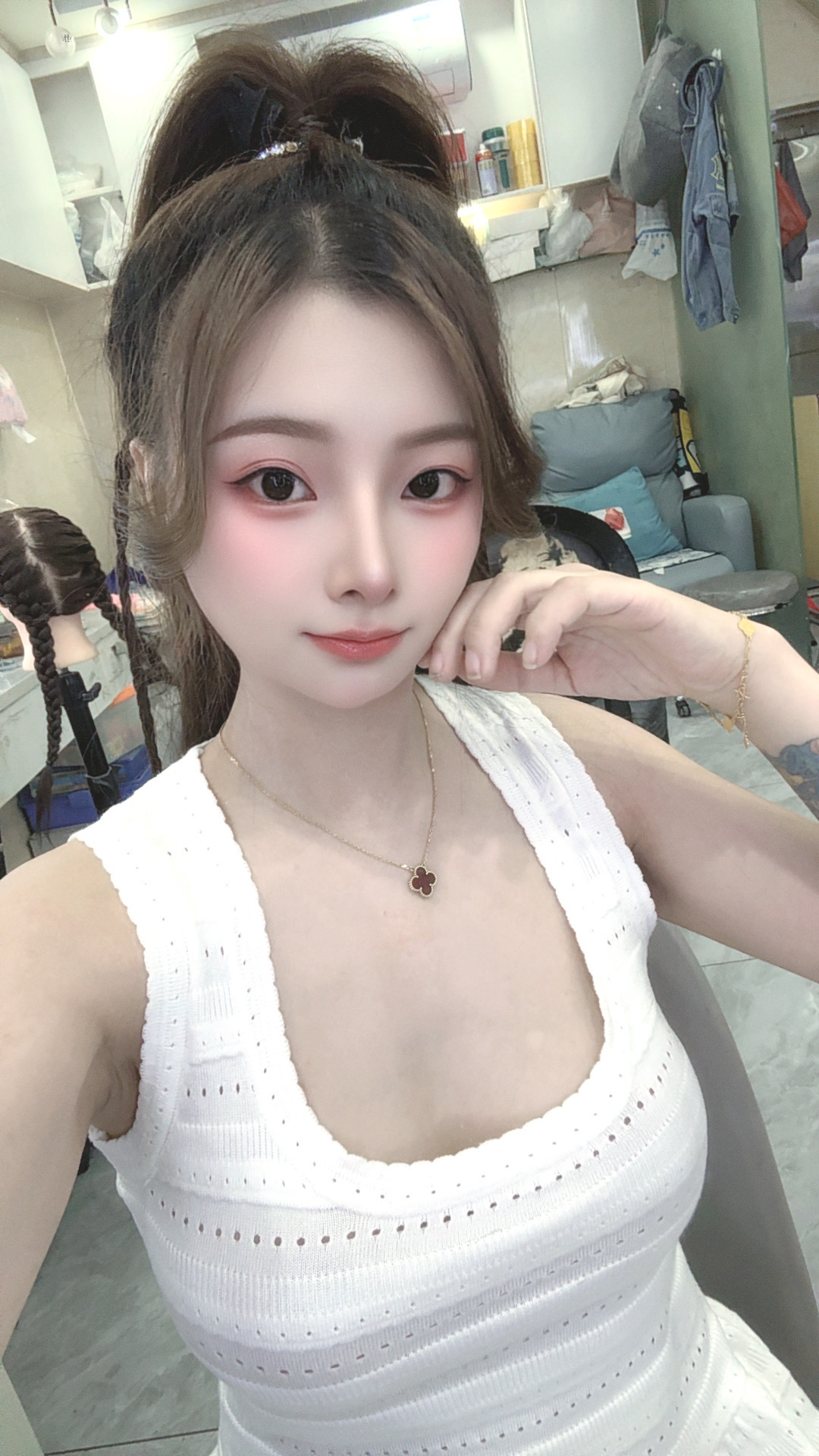 e1e8ff0ce9c82b944d739594ec0a30e2.jpg